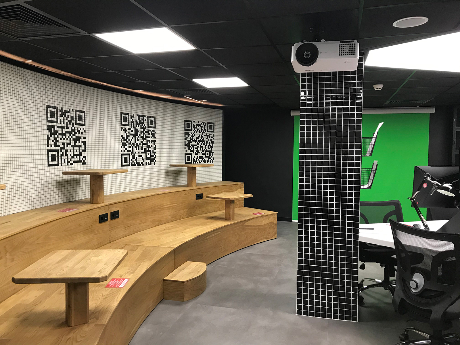 Robert College "Augmented Reality Laboratory" 14