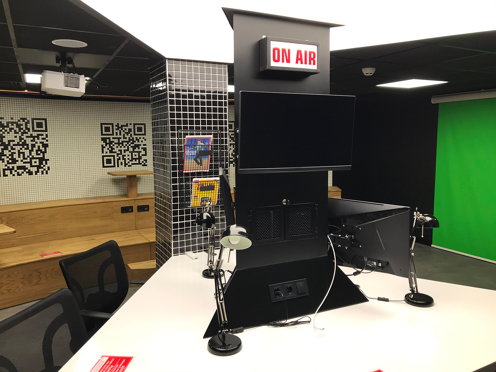 Robert College "Augmented Reality Laboratory" 16